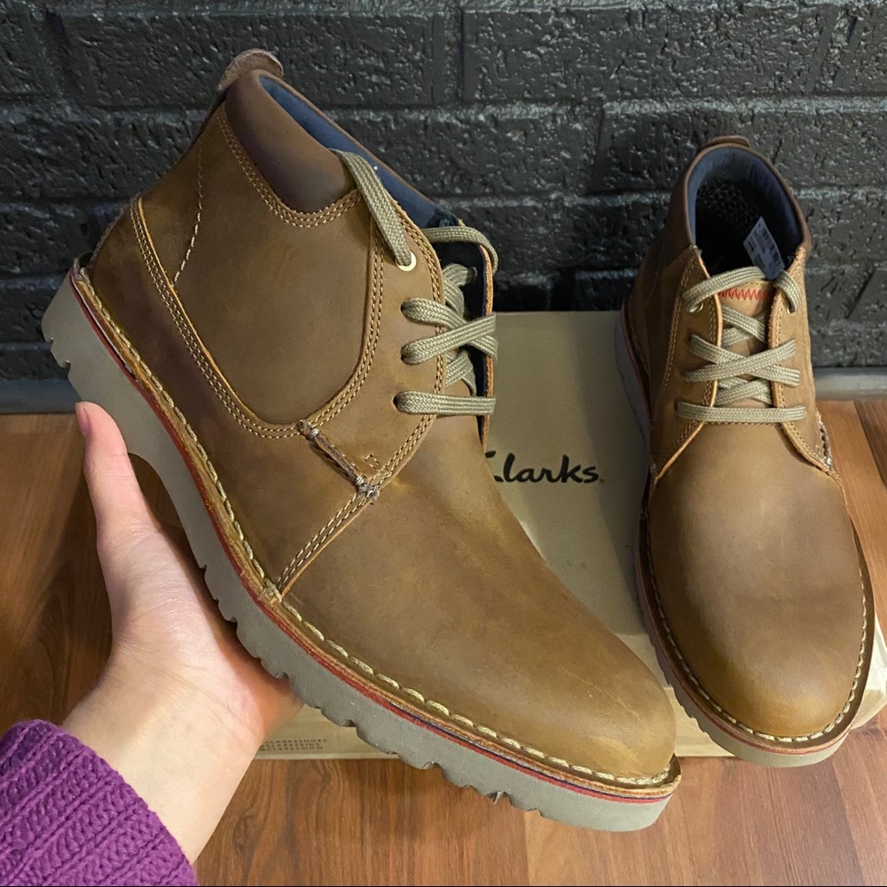 Clarks Vargo Mid Shoes